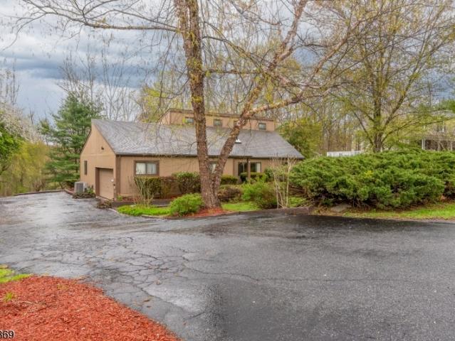 House for sale in Glen Gardner, New Jersey