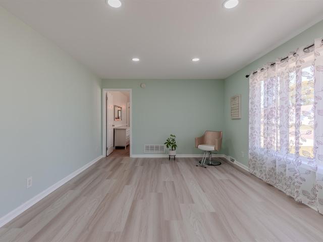House for sale in Green Creek, New Jersey