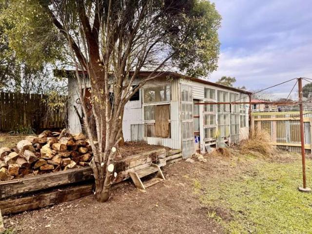 House for sale in Otakou