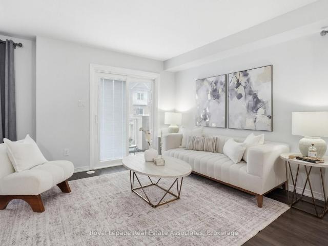 Townhouse for sale in Woburn, Ontario