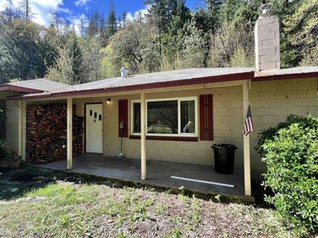 House for sale in Douglas City, California