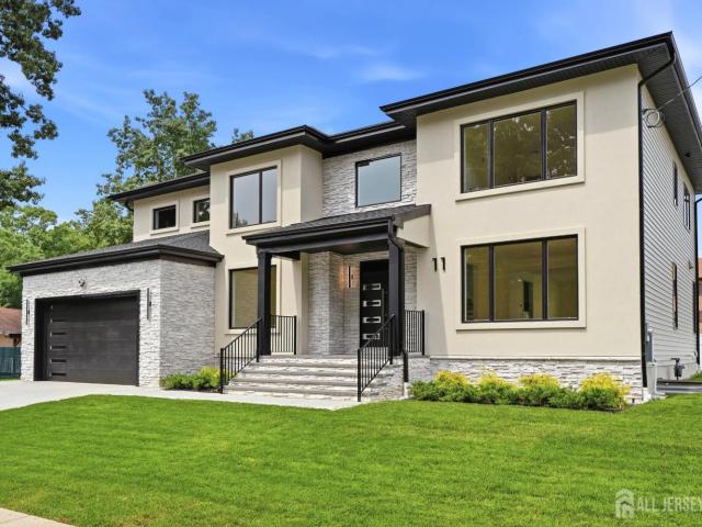 House for sale in Spotswood, New Jersey