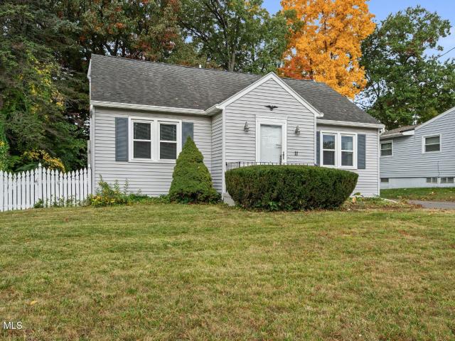 House for sale in Latham, Town of Colonie