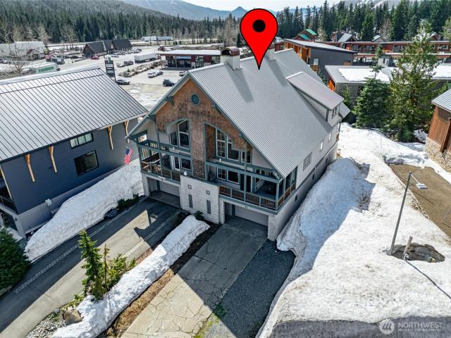 House for sale in Snoqualmie Pass