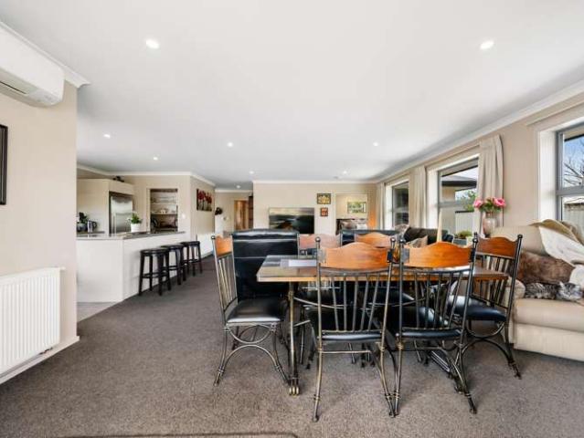 House for sale in Otakou