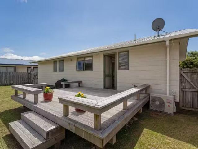 House for sale in Cooks Beach, Waikato