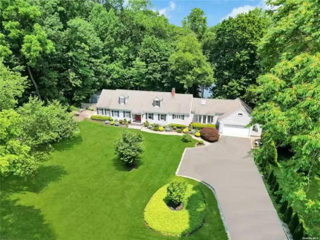 House for sale in Long Island City House for sale in Long Island City