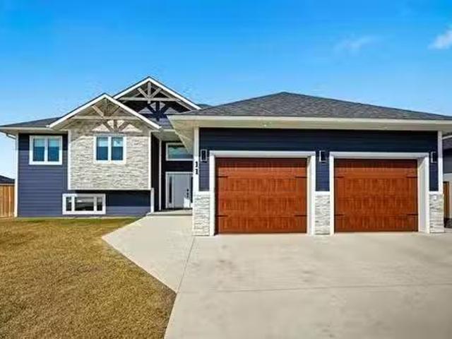 House for sale in Niverville, Manitoba