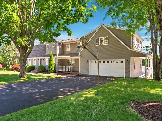 House for sale in Cumberland, Rhode Island