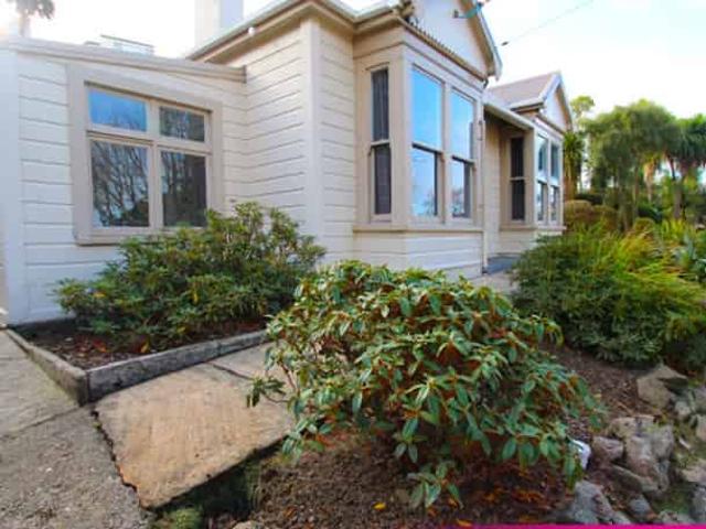 House for rent in Otakou