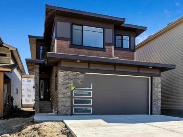 House for sale in Alberta