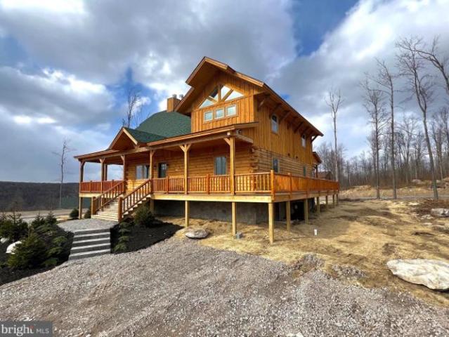 House for sale in Garrett, Maryland