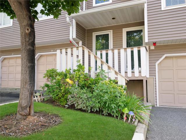 Condo for sale in Nanuet, Rockland County