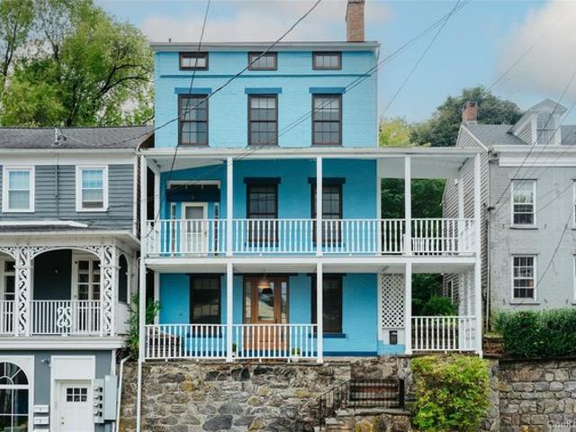 Townhouse for sale in Rondout, City of Kingston