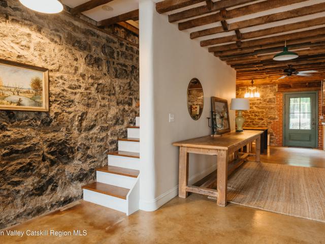 House for sale in Rondout, City of Kingston