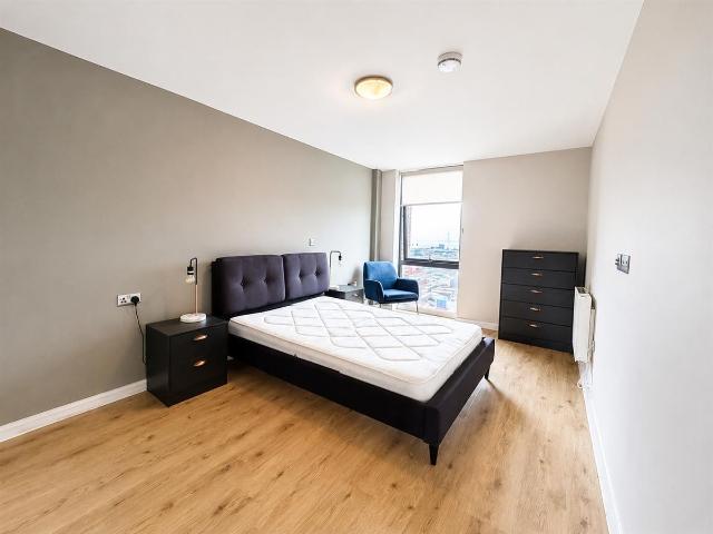 Apartment for rent in Calderstones