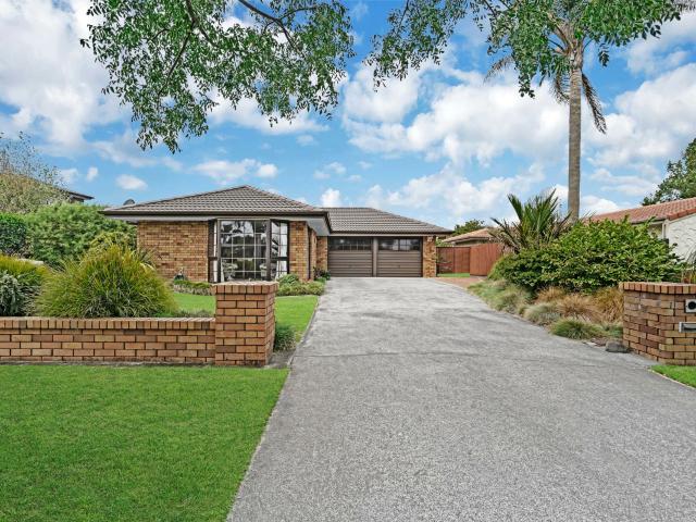 House for sale in Papakura