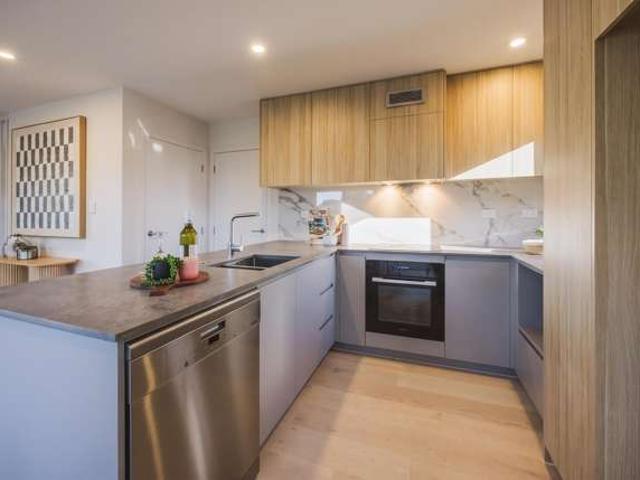 Townhouse for sale in Owhata, Oroua County