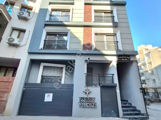 Karşiyaka, İzmir içerisinde satılık mülk