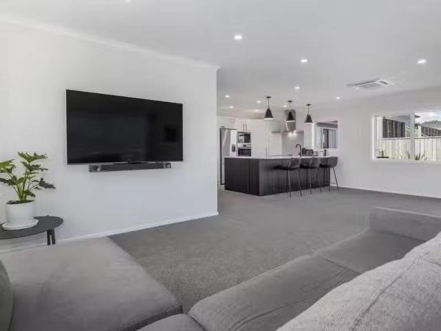 House for sale in Waikanae, Wellington