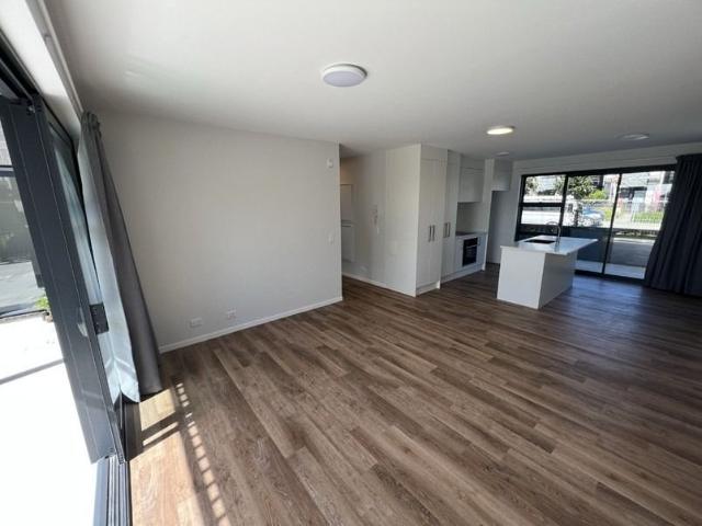 Apartment for rent in Hobsonville Point, Upper Harbour