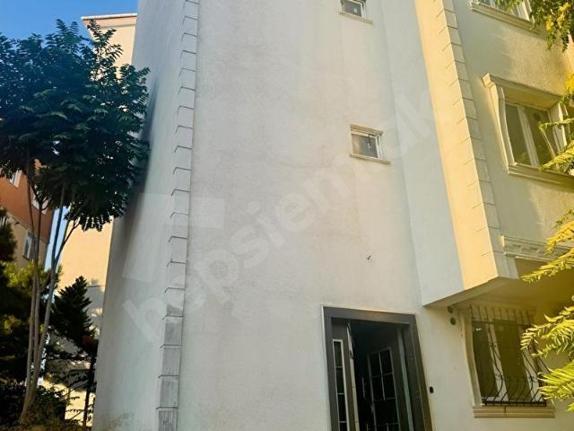 Gümüşpınar Mahallesi, Kartal içerisinde satılık mülk