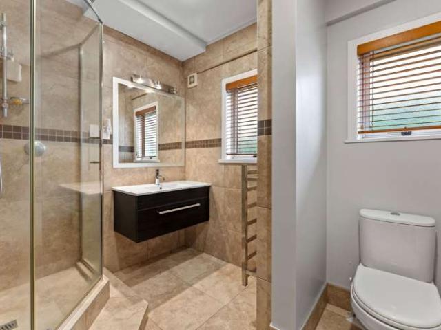 House for sale in Castor Bay