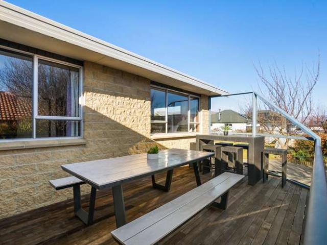 House for sale in Otakou