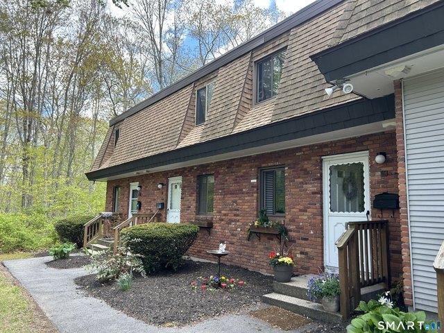 Townhouse for sale in East Lyme, Connecticut