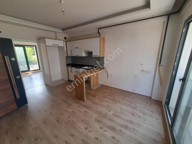 Çiğli, İzmir içerisinde kiralık mülk