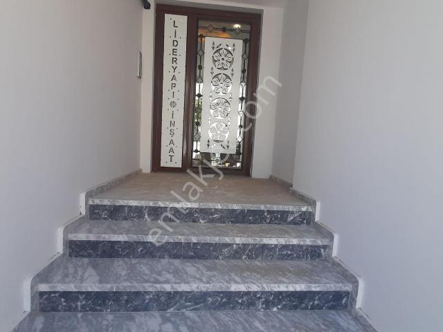 Çiğli, İzmir içerisinde kiralık mülk