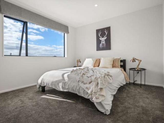 House for sale in Clarks