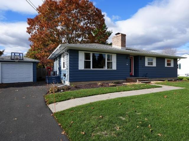 House for sale in Peru, New York