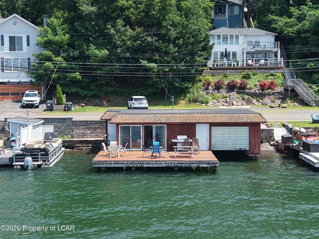 House for sale in Harveys Lake, Pennsylvania