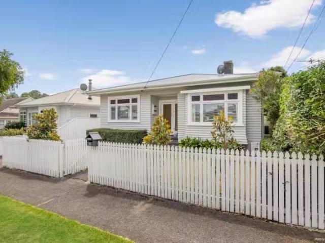 House for sale in Auckland, Oroua County