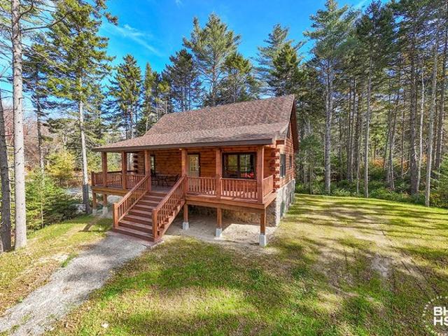 House for sale in Essex, New York