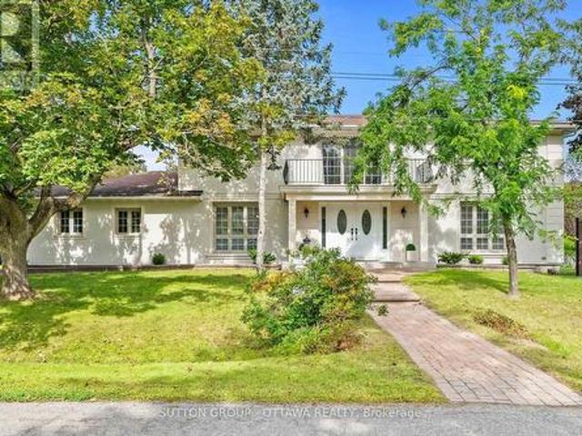 House for sale in Gloucester-Southgate, Ottawa