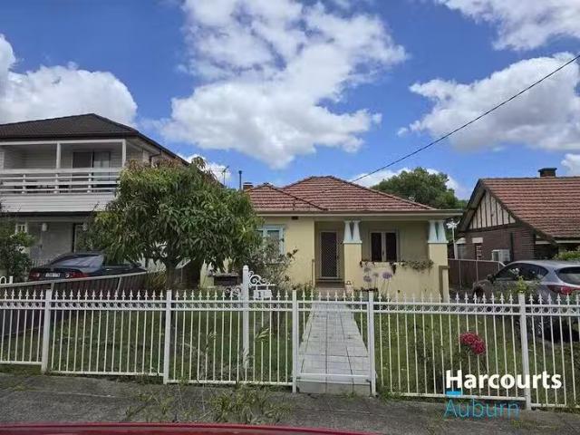House for rent in Auburn
