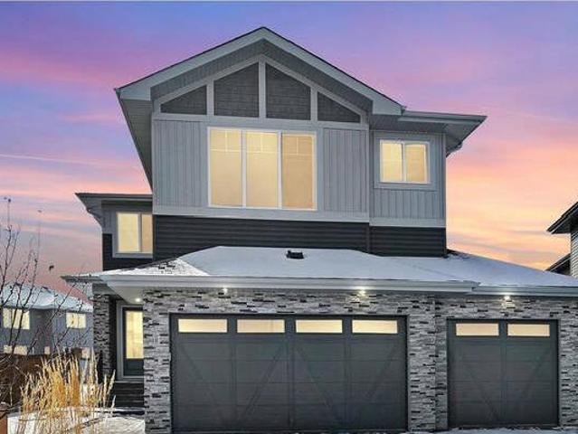 House for sale in Edmonton