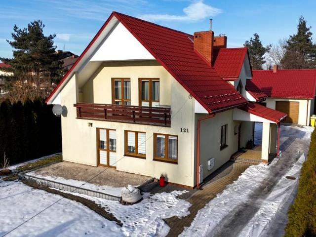 Dom na sprzedaż w Staszów, Świętokrzyskie