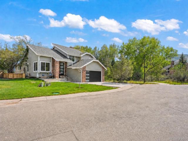 House for sale in Deer Creek, Littleton