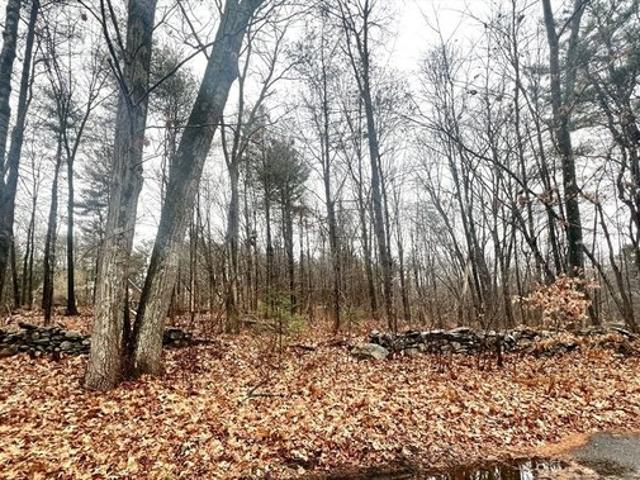 Land for sale in North Oxford, Massachusetts
