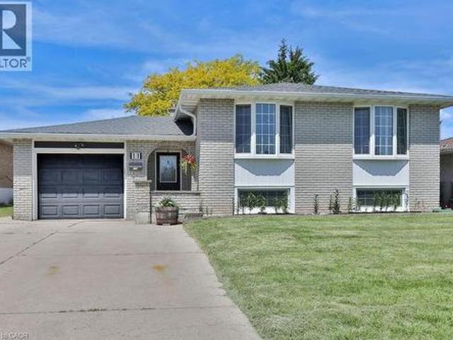 House for sale in Ancaster, Ontario