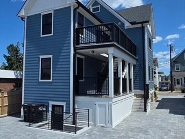 Townhouse for sale in Somerville