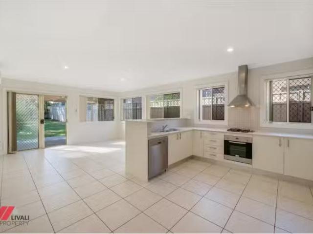Condo for rent in Sydney, New South Wales