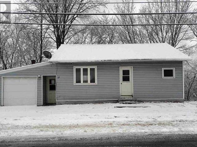 House for sale in Sault Sainte Marie, Ontario