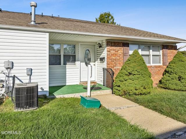 Condo for sale in Monmouth, New Jersey
