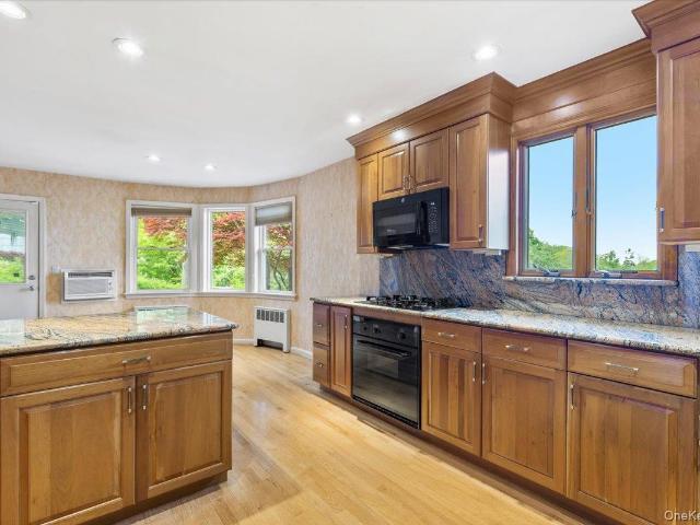 House for sale in Glenwood, New York