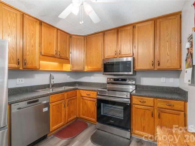 Townhouse for sale in Asheville, North Carolina