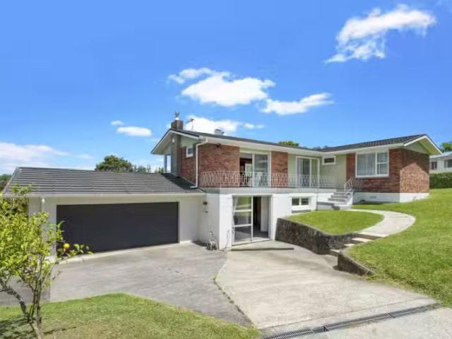 House for sale in Wairau Valley